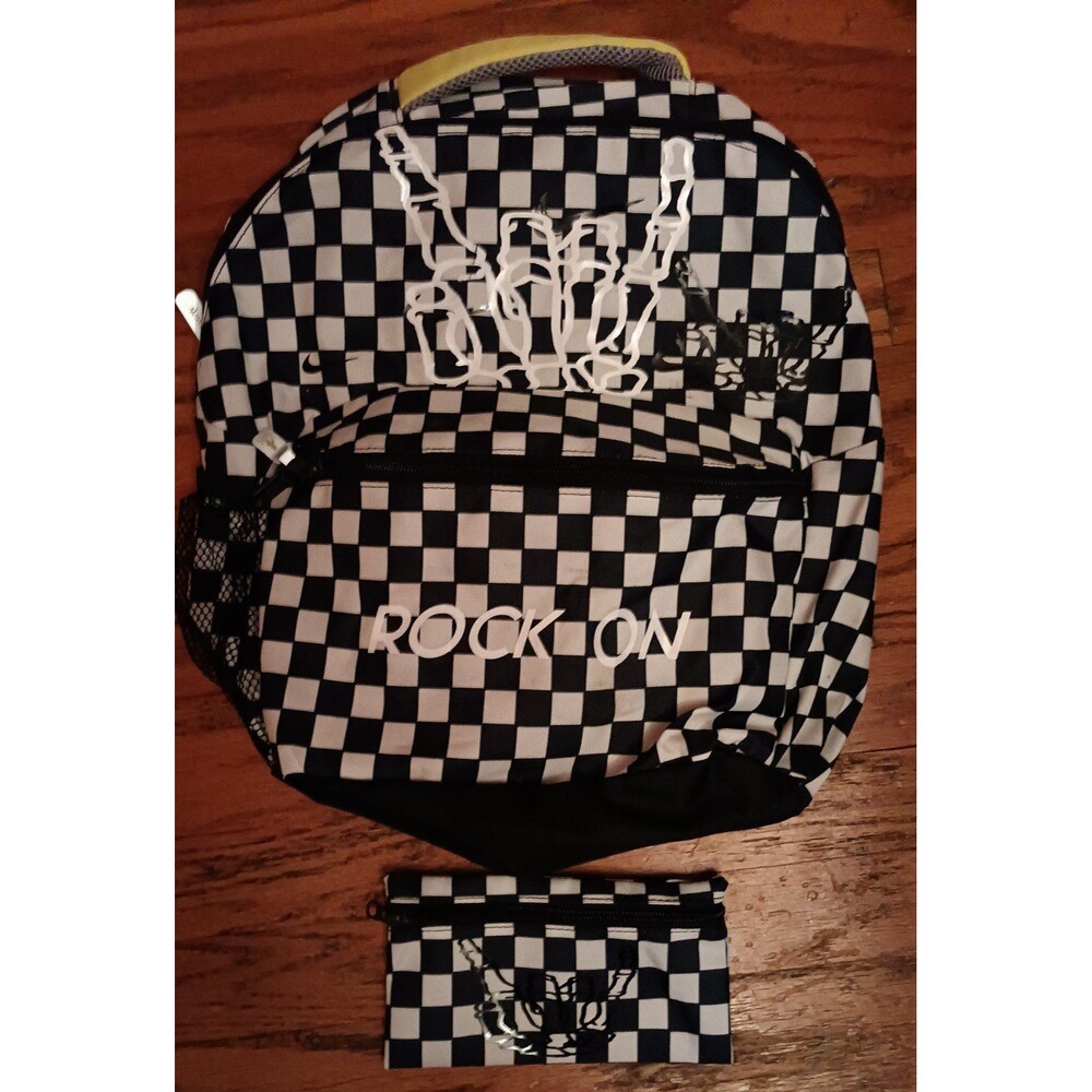 Backpack - Picture 2 of 4